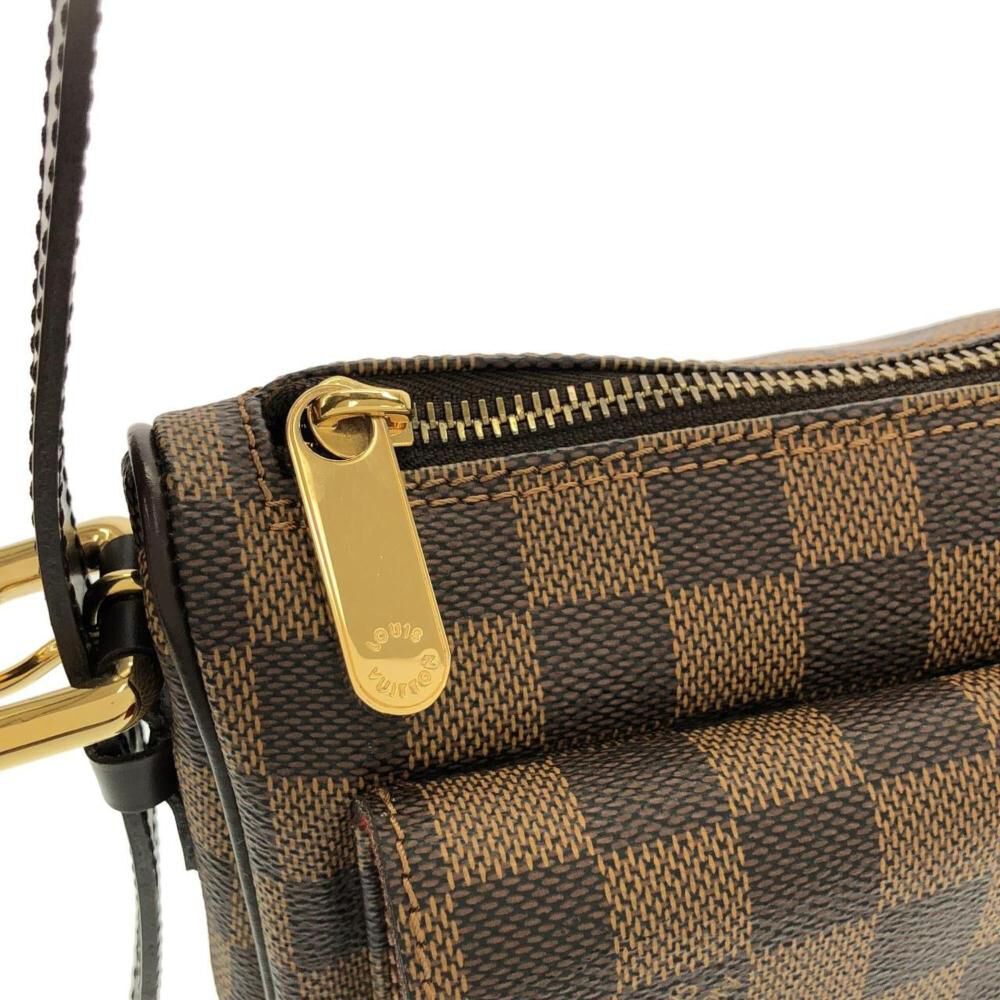 Louis Vuitton Shoulder Bags