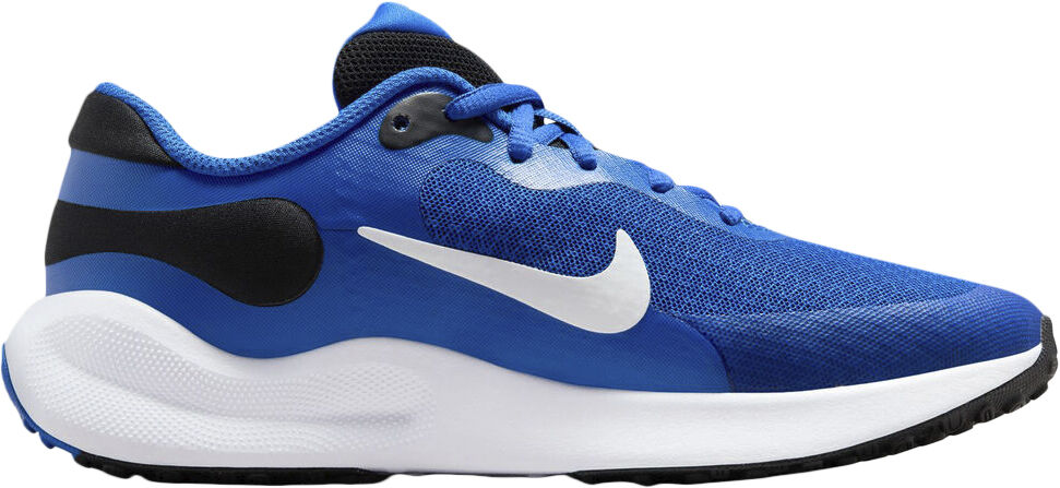 Revolution 7 sneakers