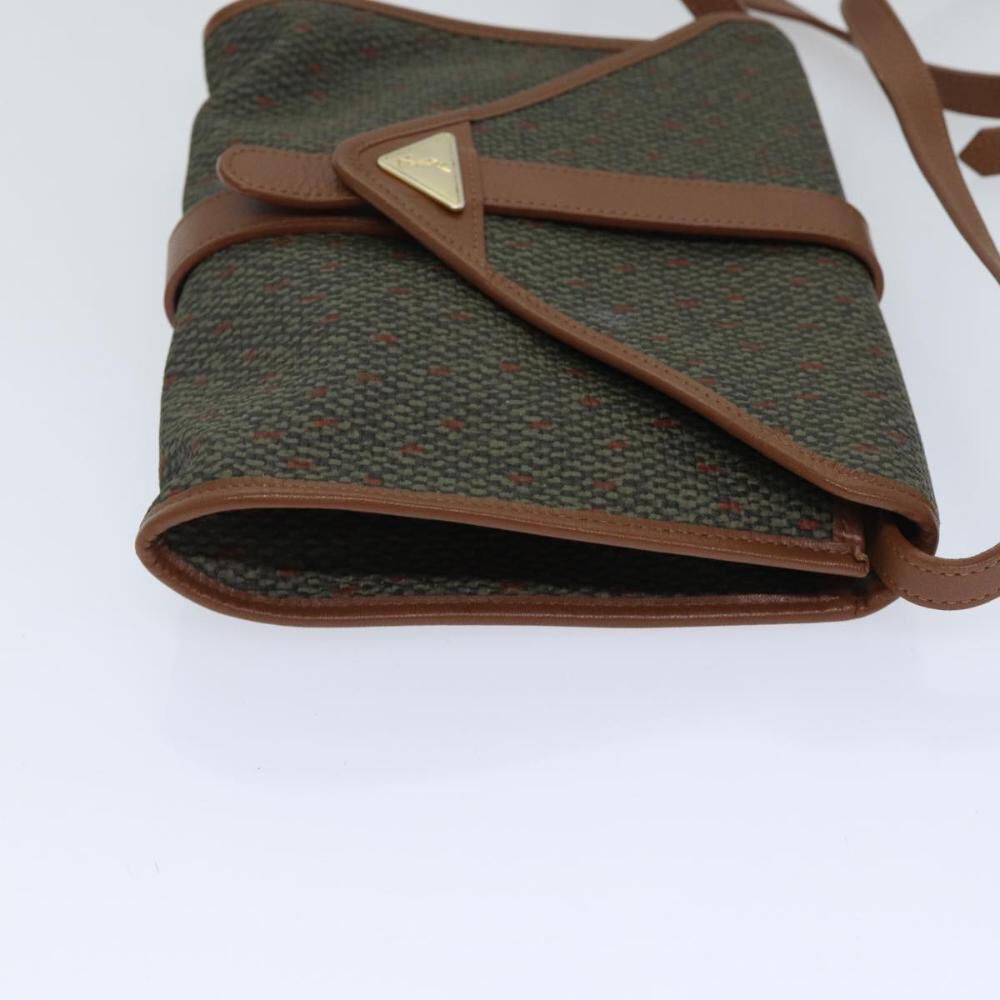 Yves Saint Laurent Shoulder Bag