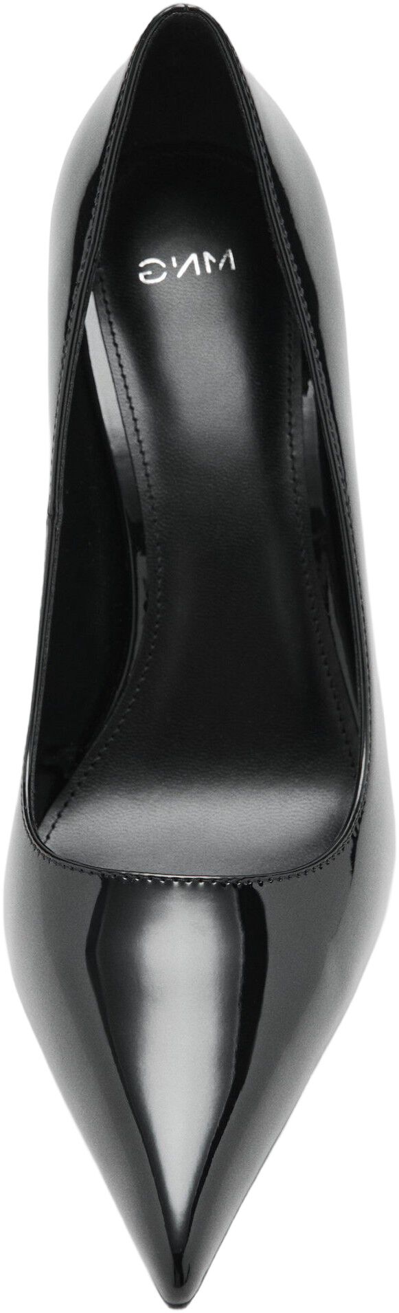 Patent leather heel shoes