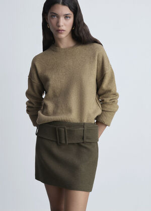 Rolled-up sleeves sweater