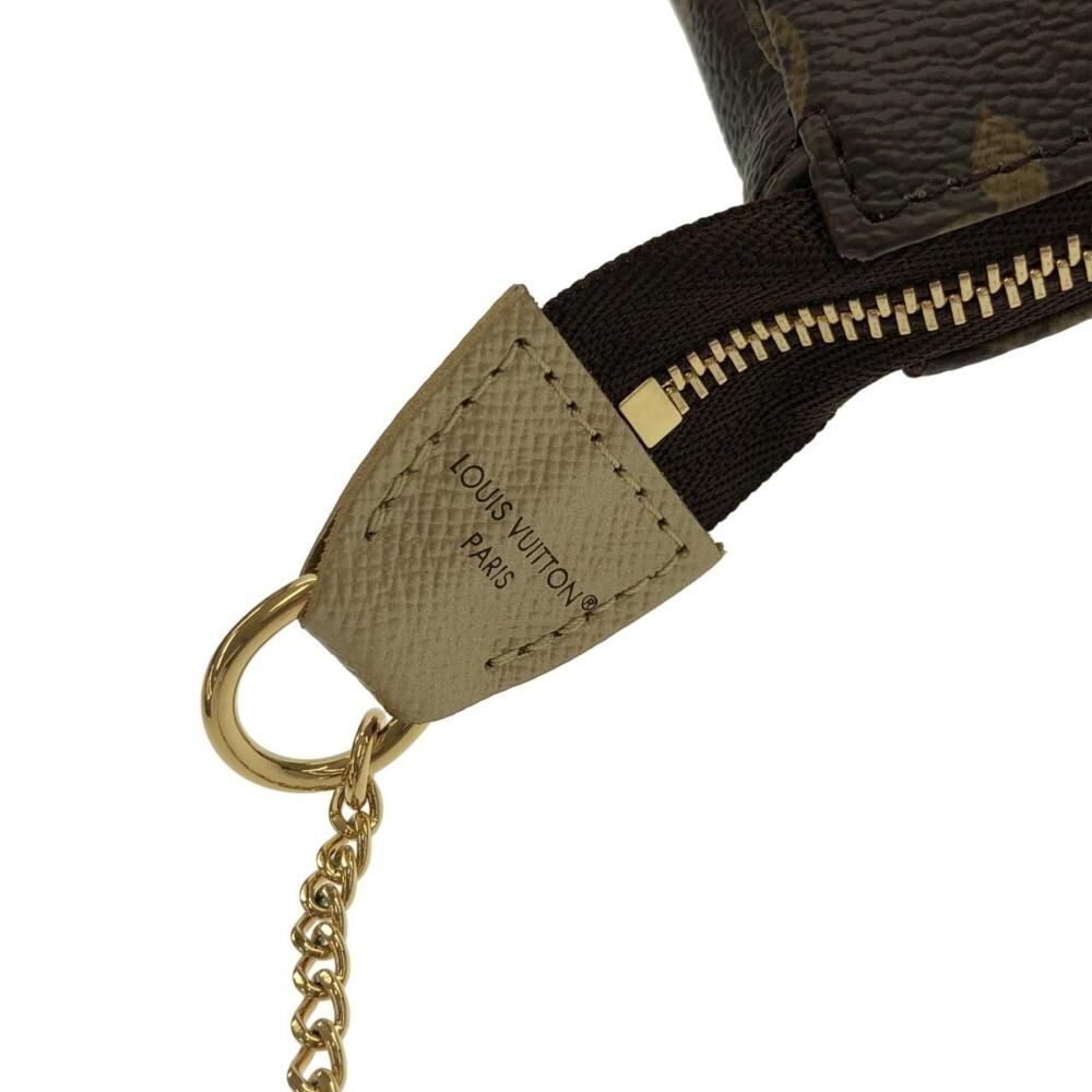 Louis Vuitton Pochette Accessoires
