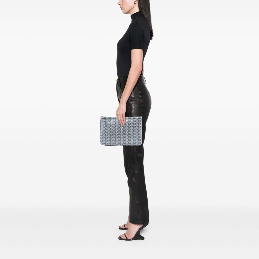 Goyard Clutch
