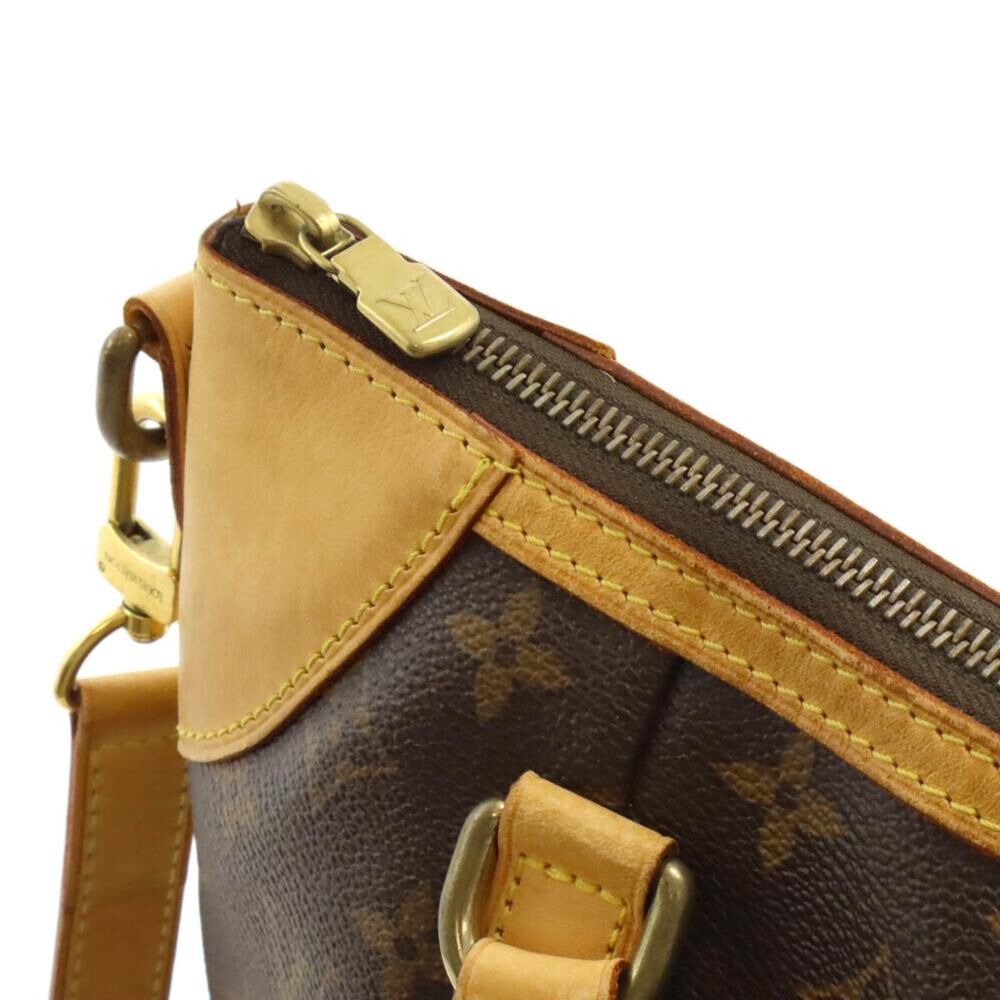 Louis Vuitton Handbag