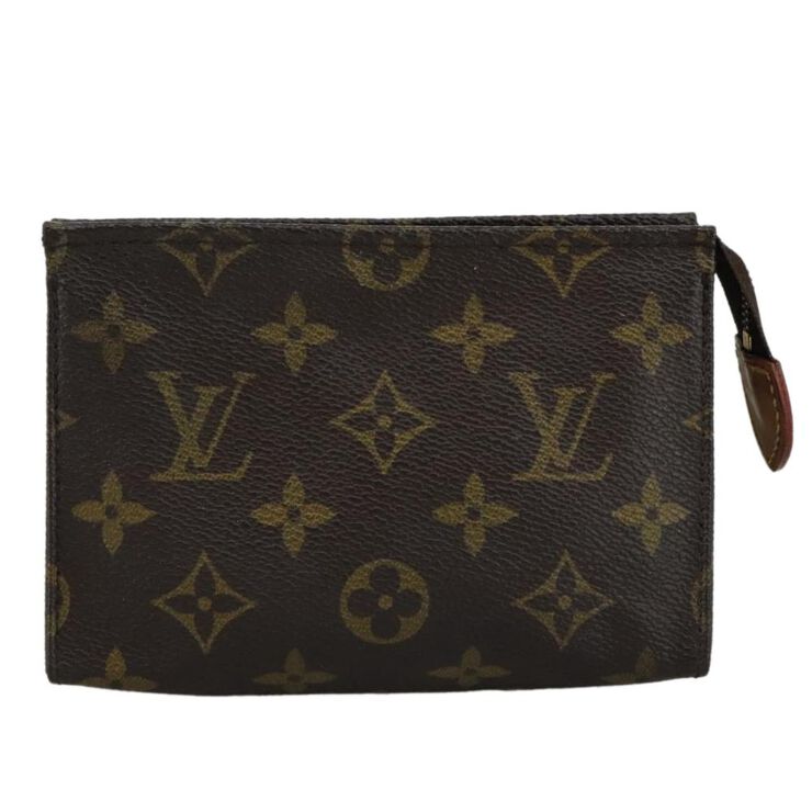 Louis Vuitton Poche Toilette
