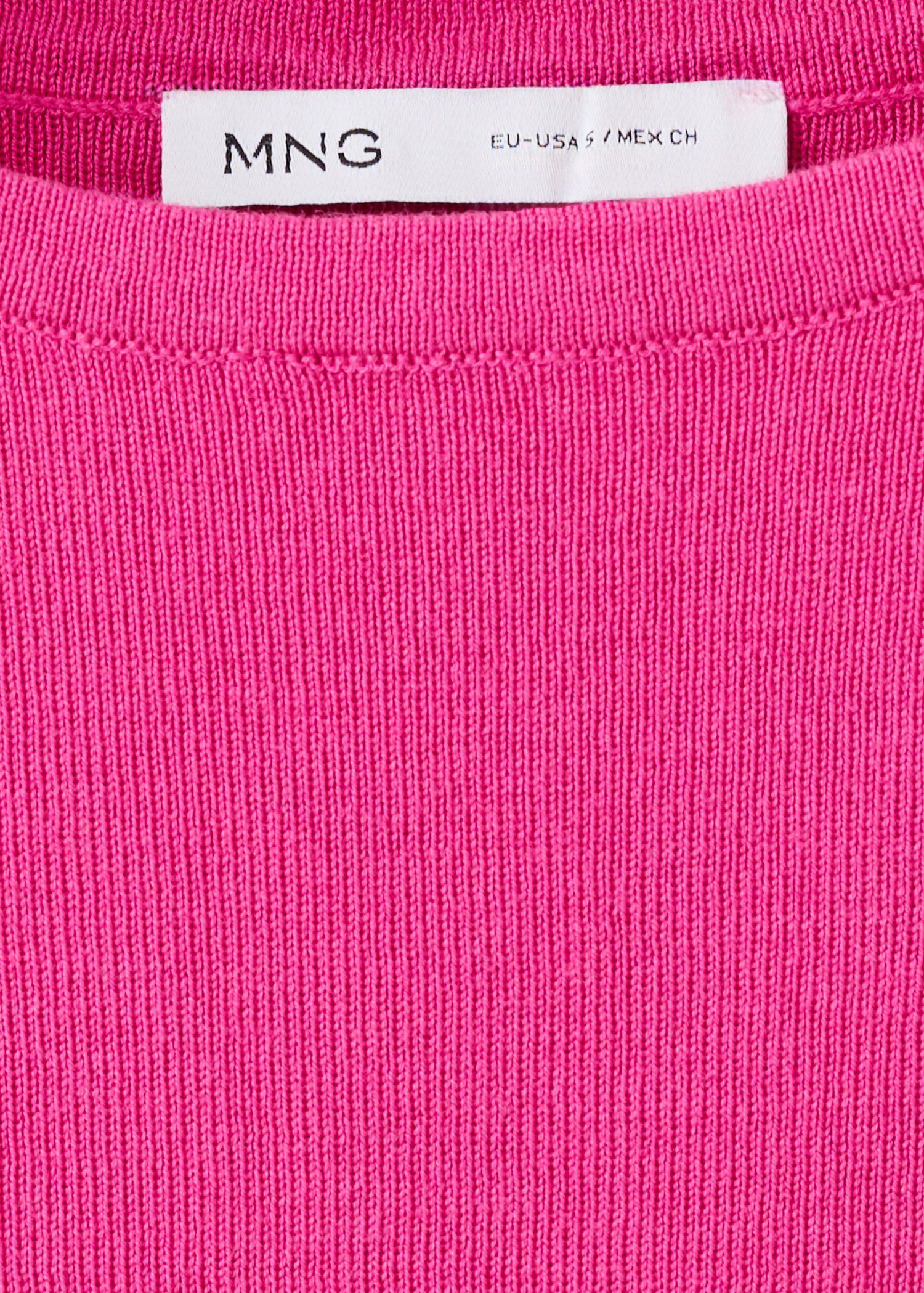 Fine knit boat neck top