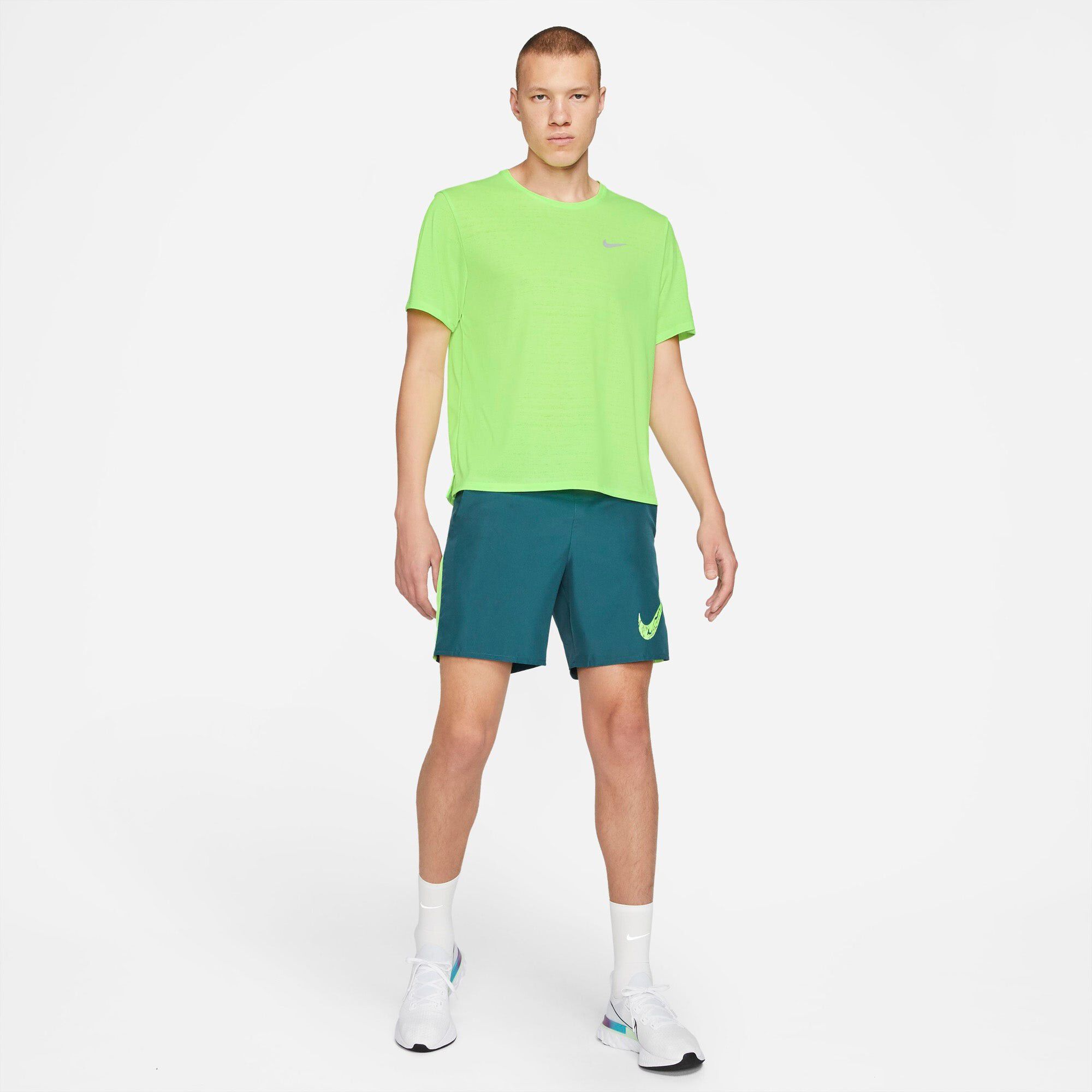 Dri-FIT Miler l&oslash;be T-shirt