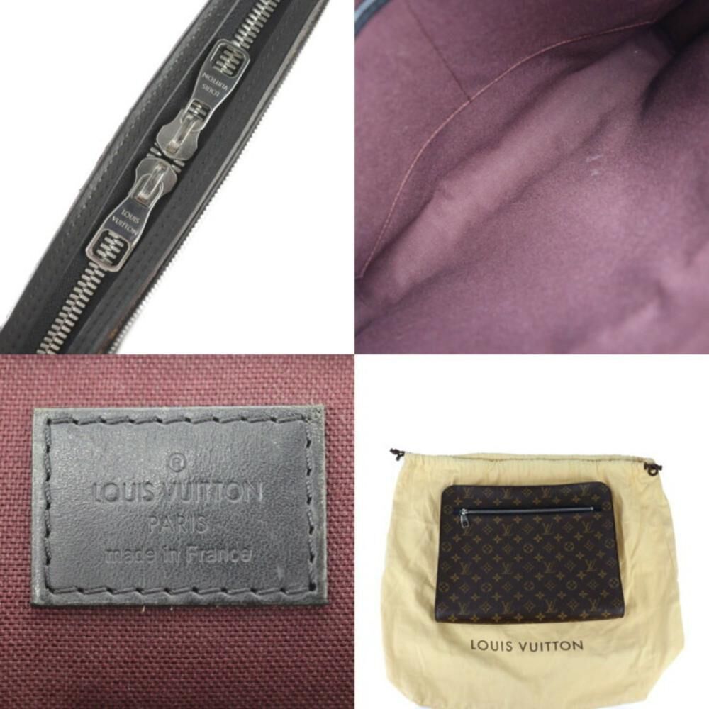 Louis Vuitton Clutch