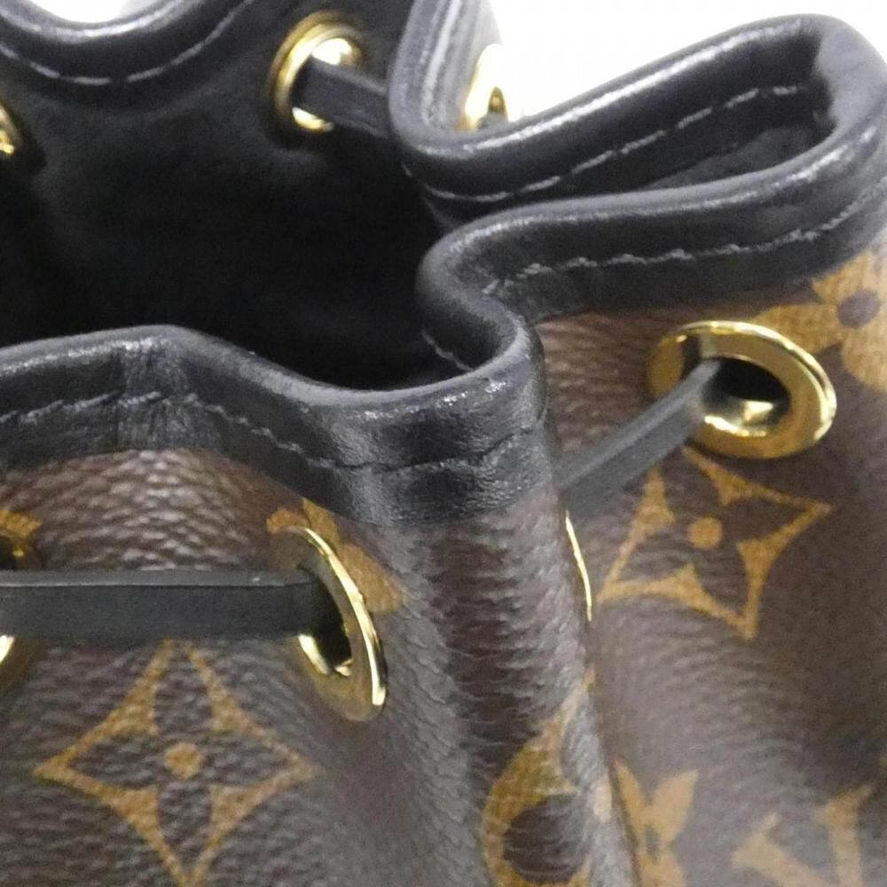 Louis Vuitton Bucket Bag