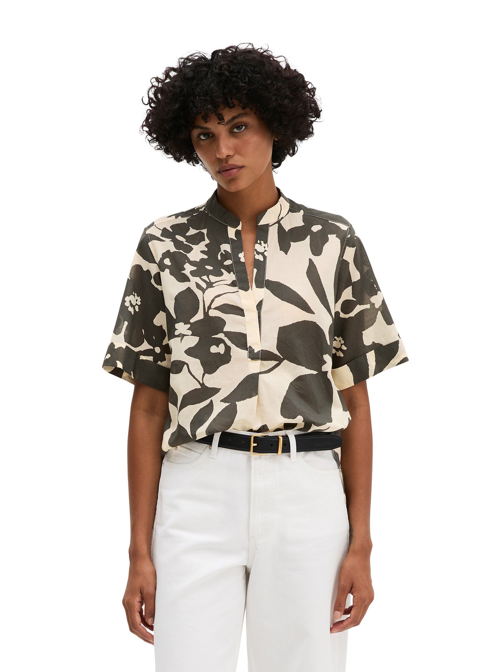 Woven Blouses Shortsleeve