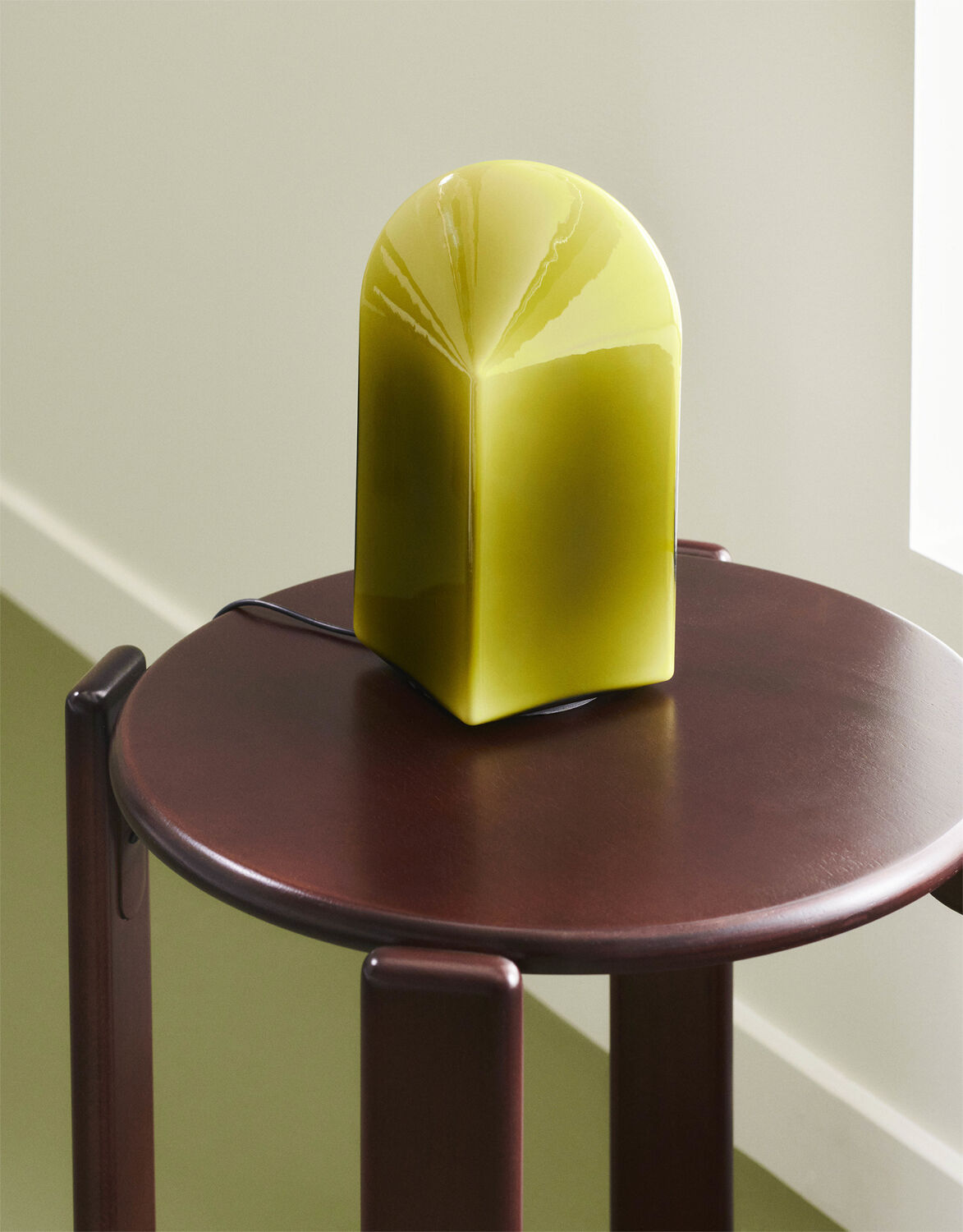 Parade 240 Table Lamp