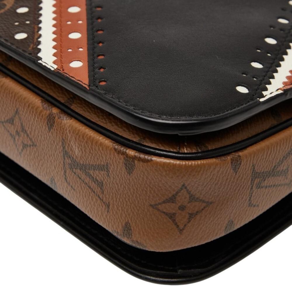 Louis Vuitton Pochette M&eacute;tis