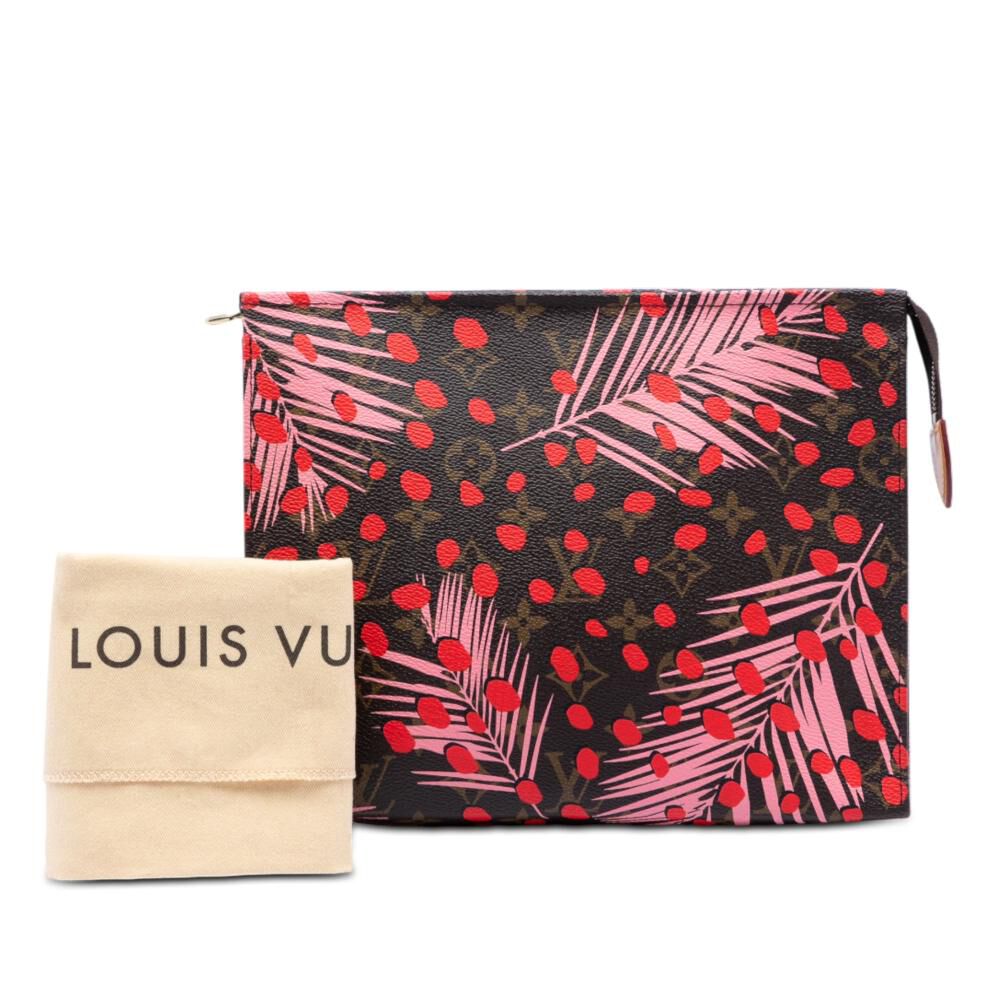 Louis Vuitton Clutch