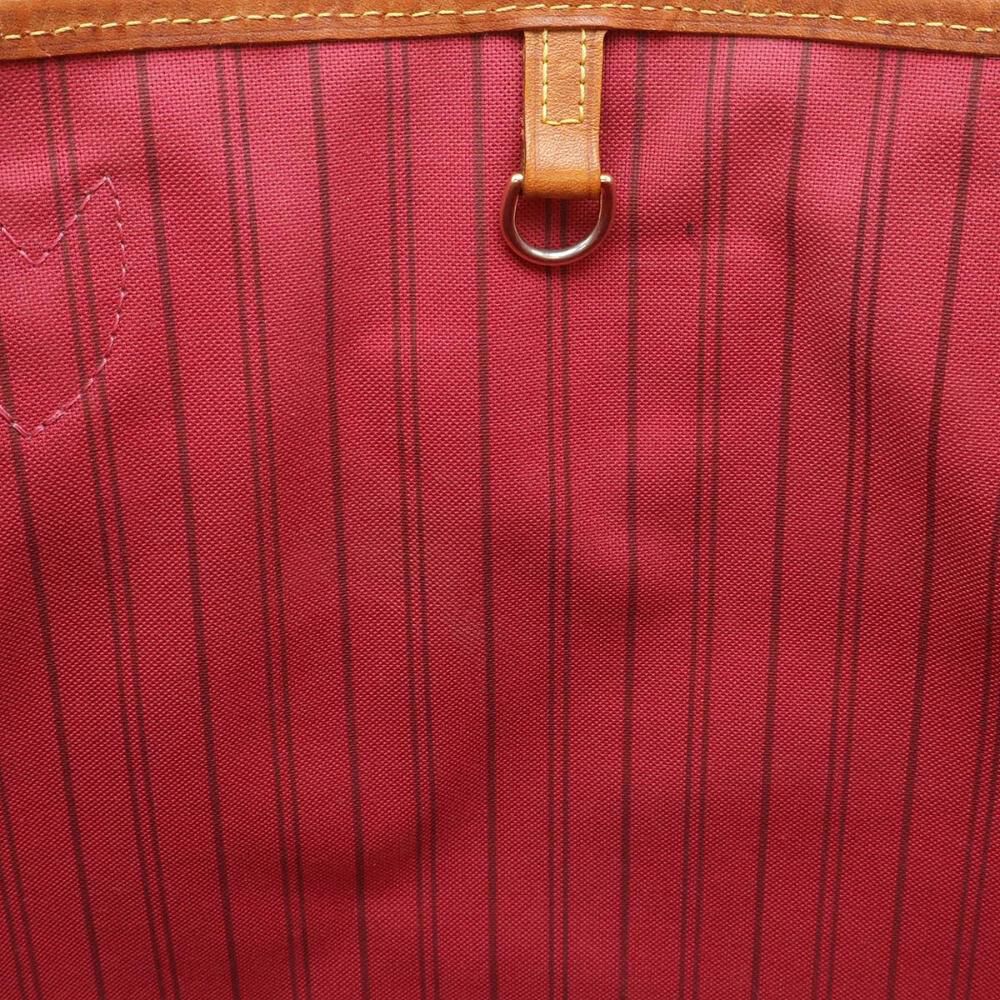 Louis Vuitton Neverfull