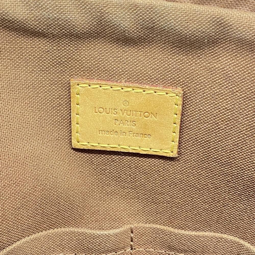 Louis Vuitton Shoulder Bags