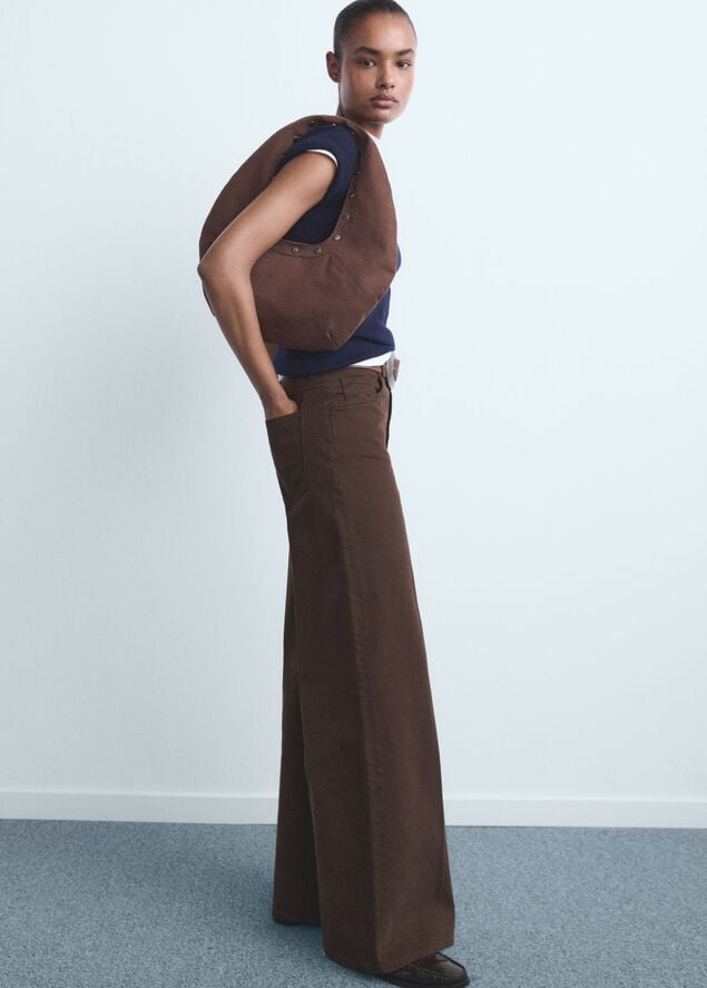 High-waisted wide-leg jeans