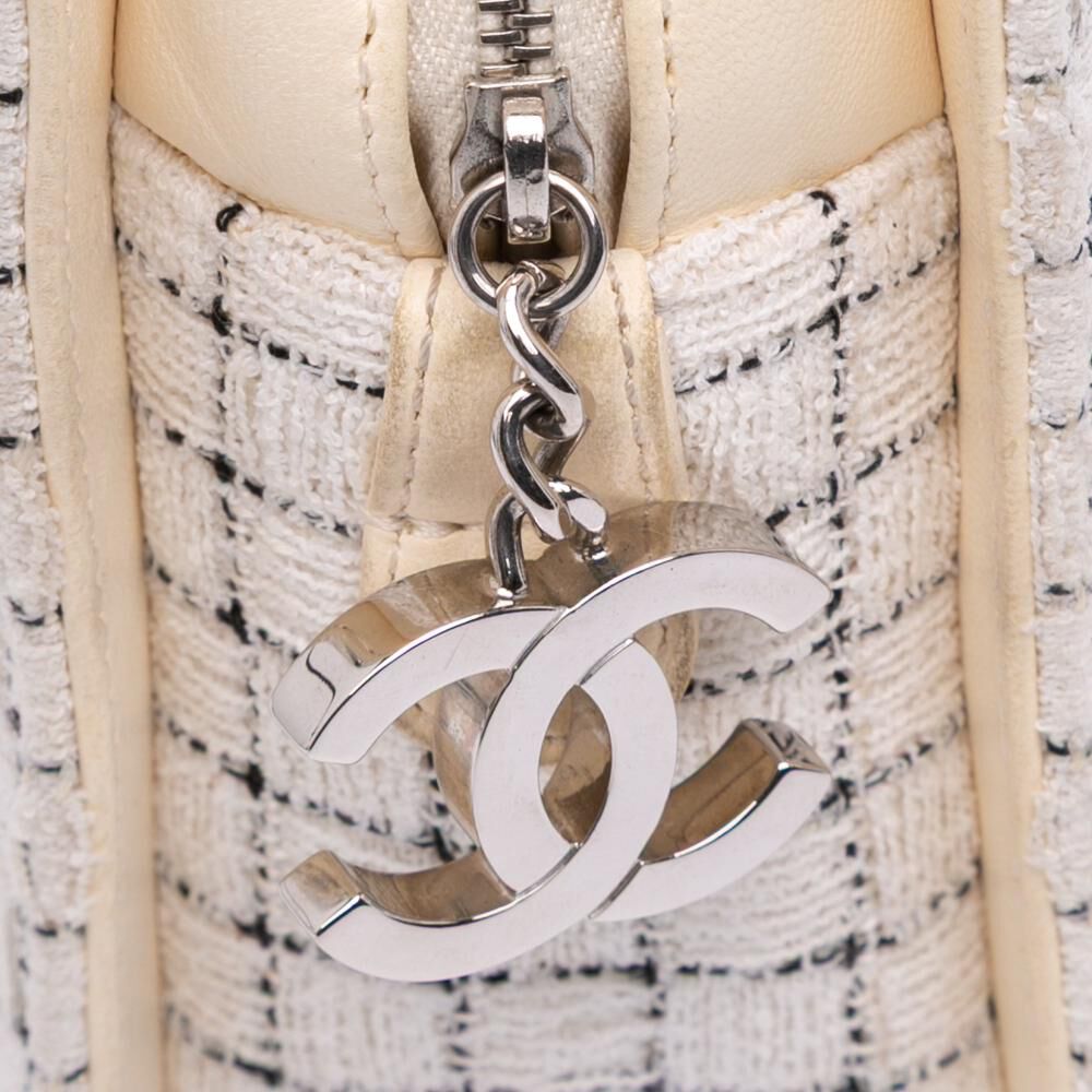 Chanel Shoulder Bag