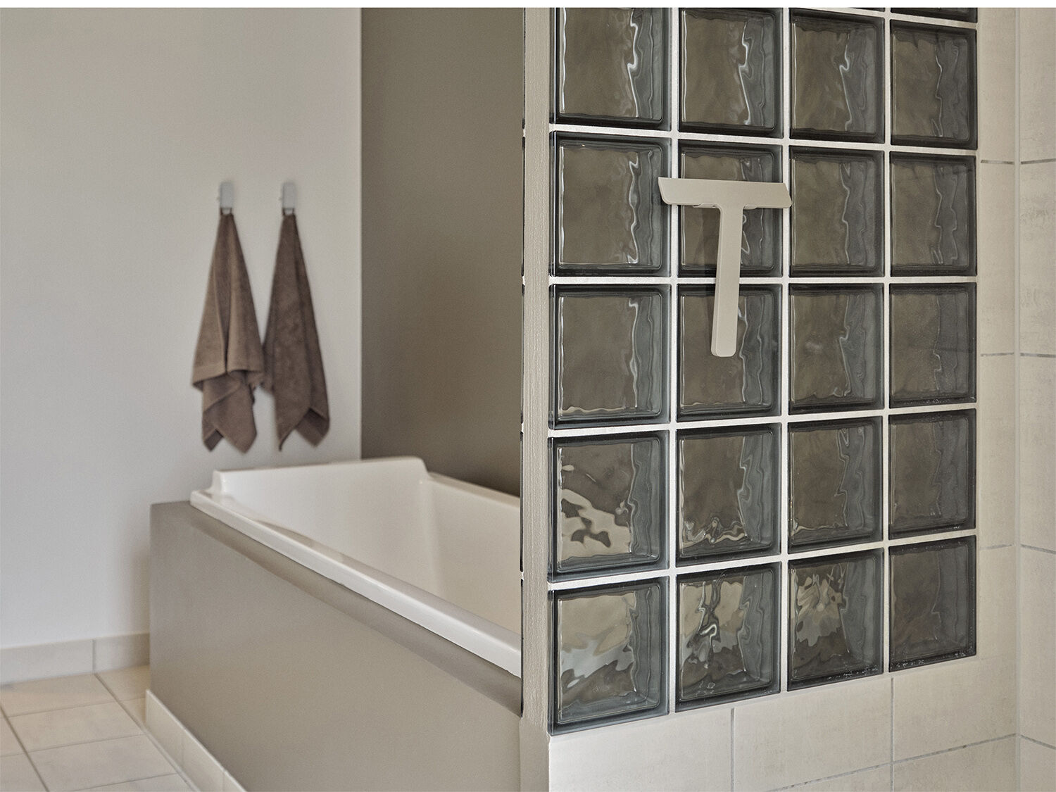 Skraber m. holder Ume Taupe