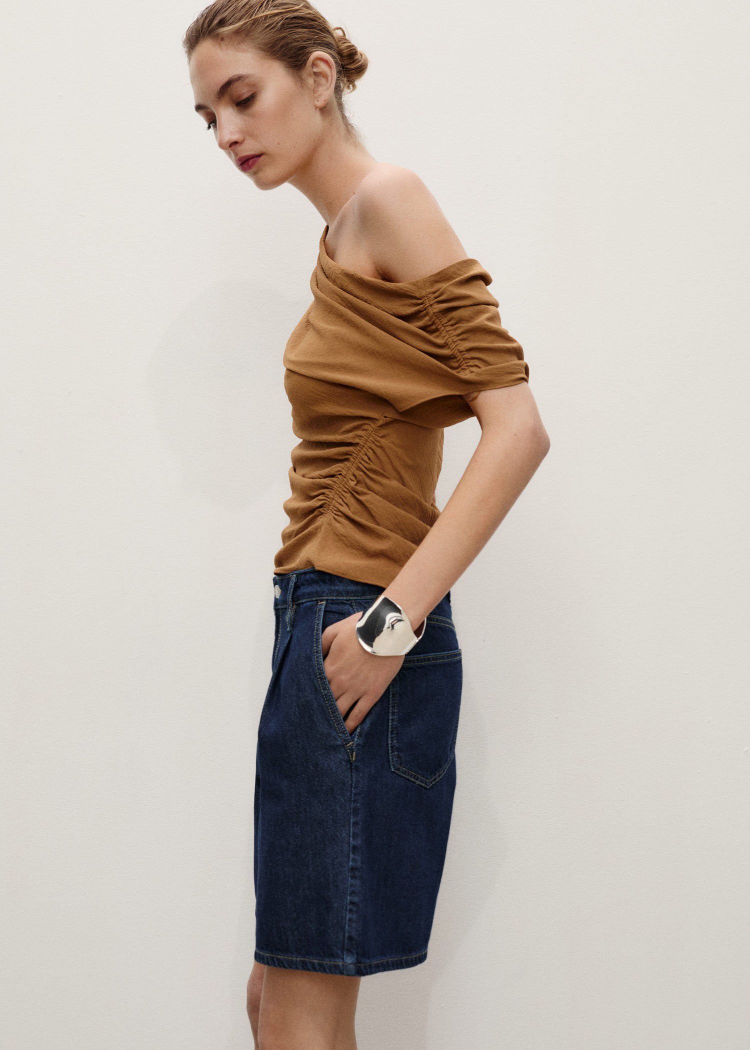 Rinse wash pleated denim bermuda sh