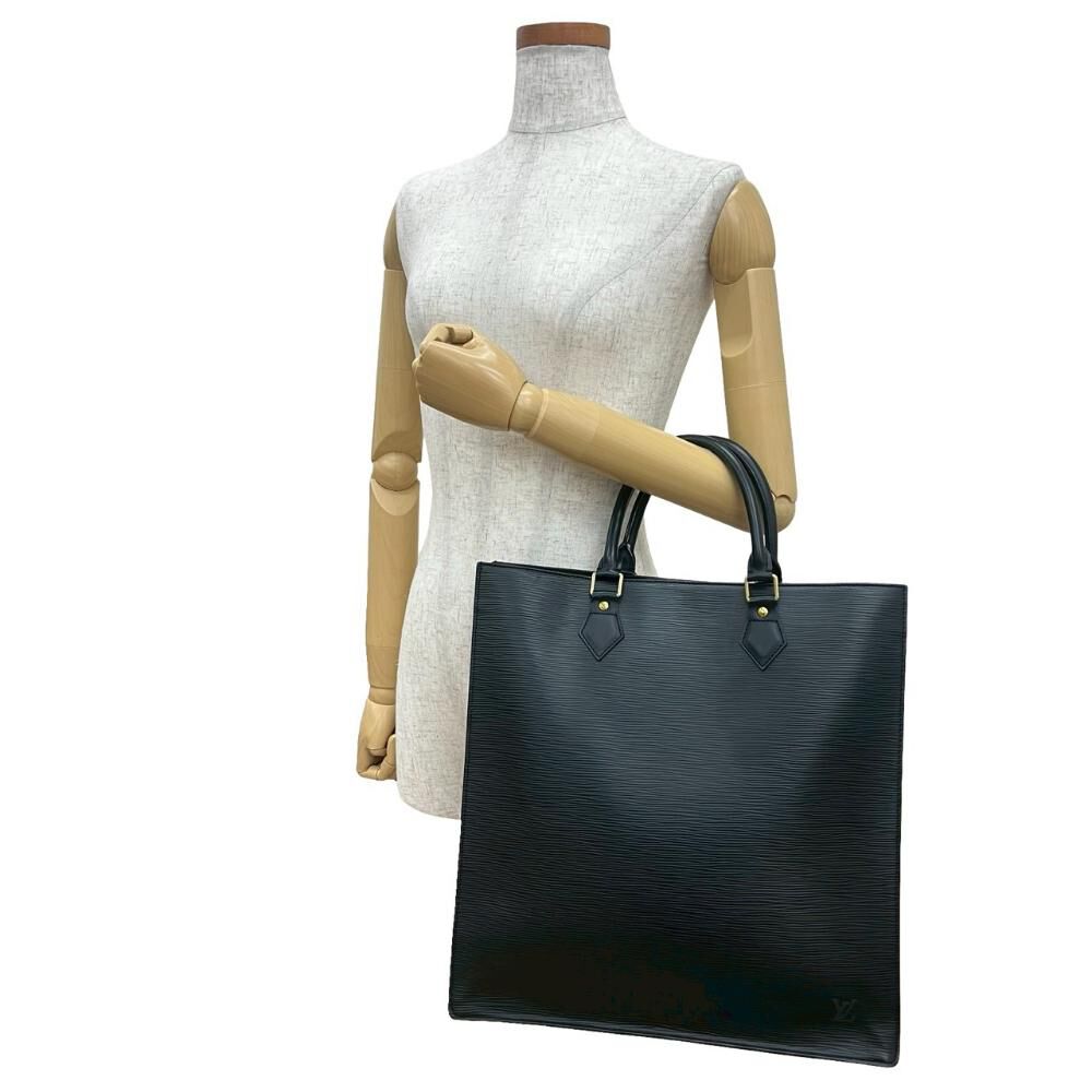 Louis Vuitton Sac Plat