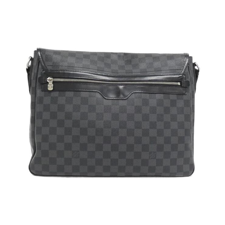 Louis Vuitton Shoulder Bags