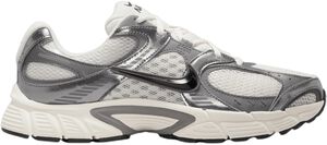 V5 RNR Sneakers