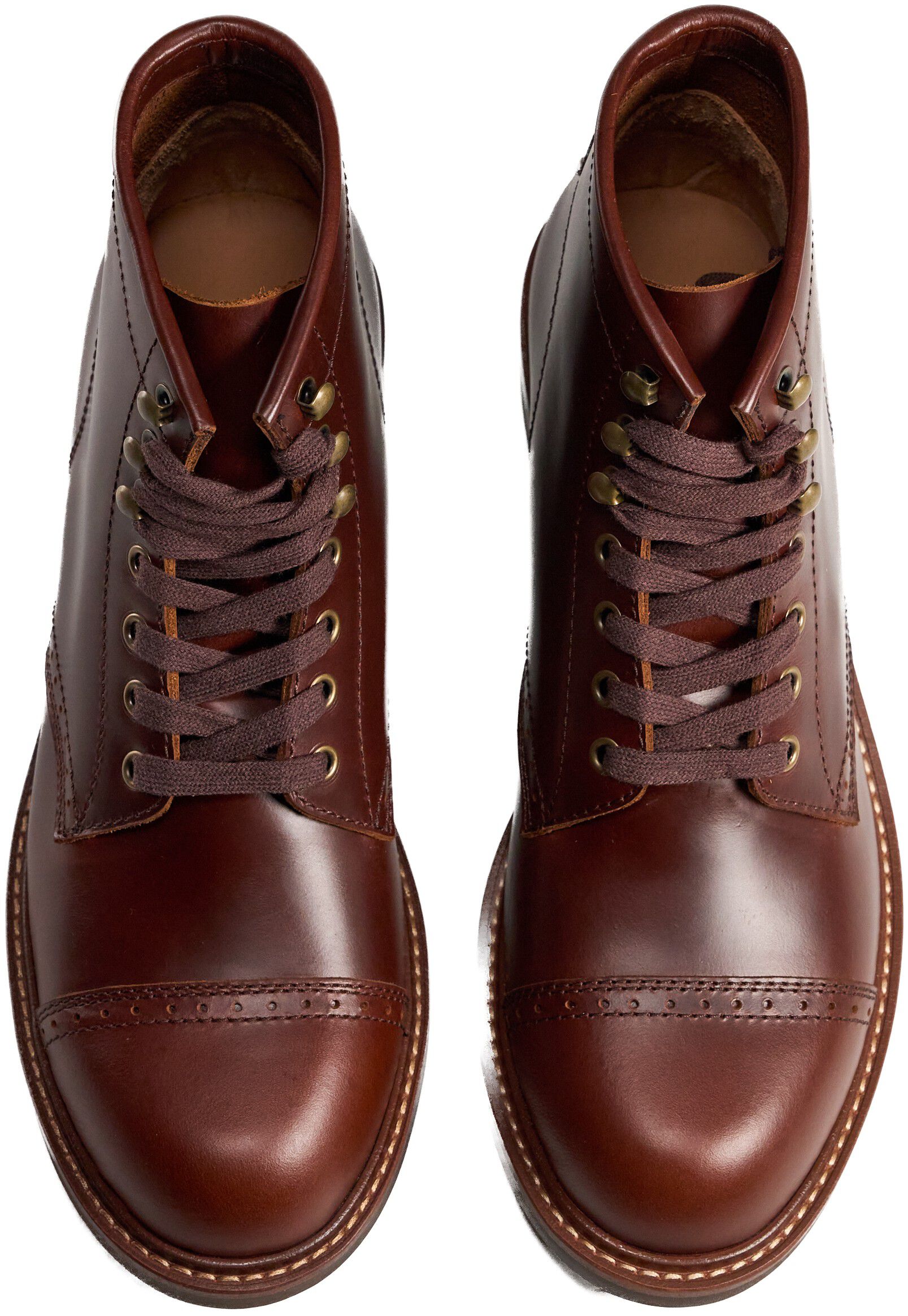 Laced boot
