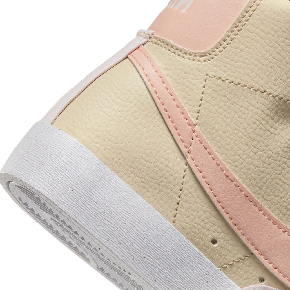 Blazer Mid 77 Sneakers