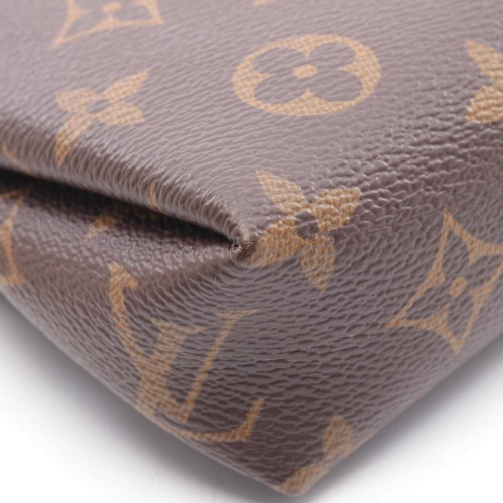 Louis Vuitton Pallas