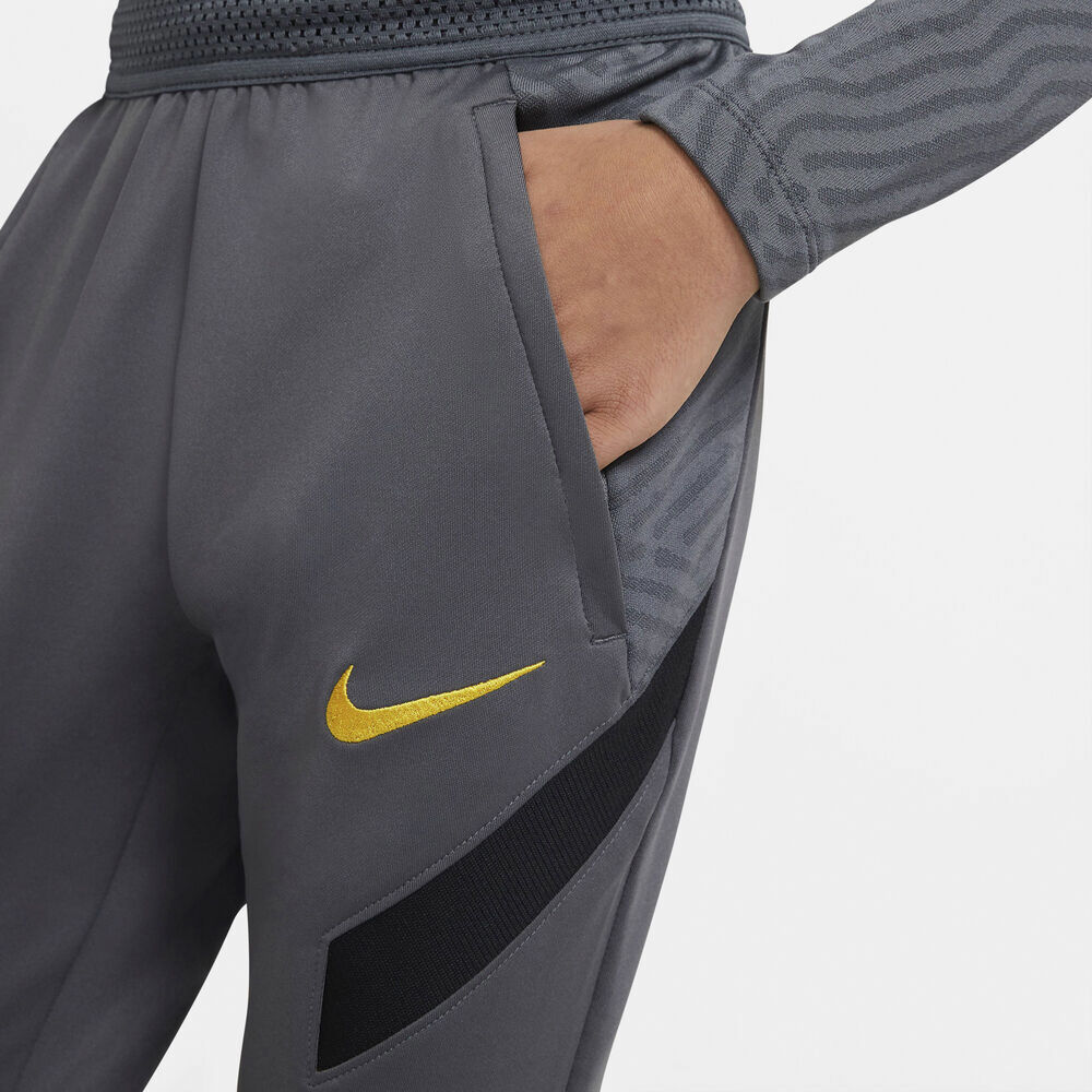 Inter Milan Strike Buks