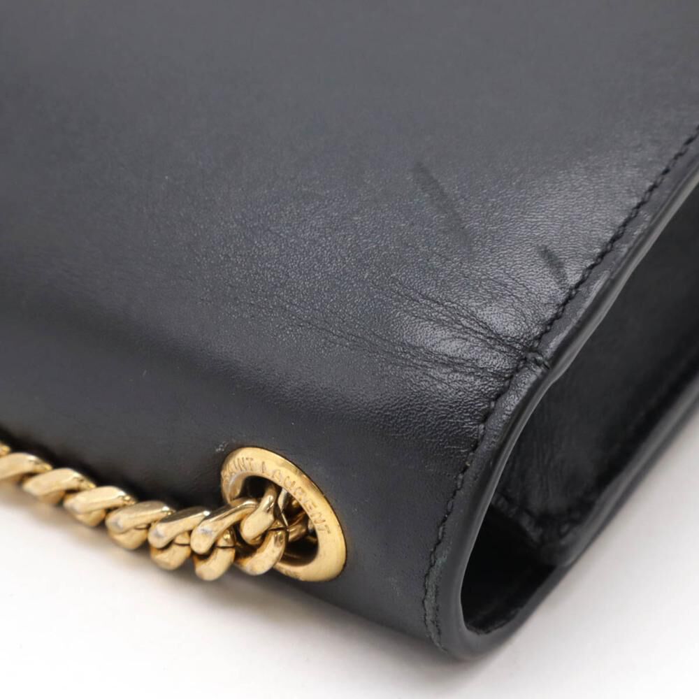 Yves Saint Laurent Shoulder Bag