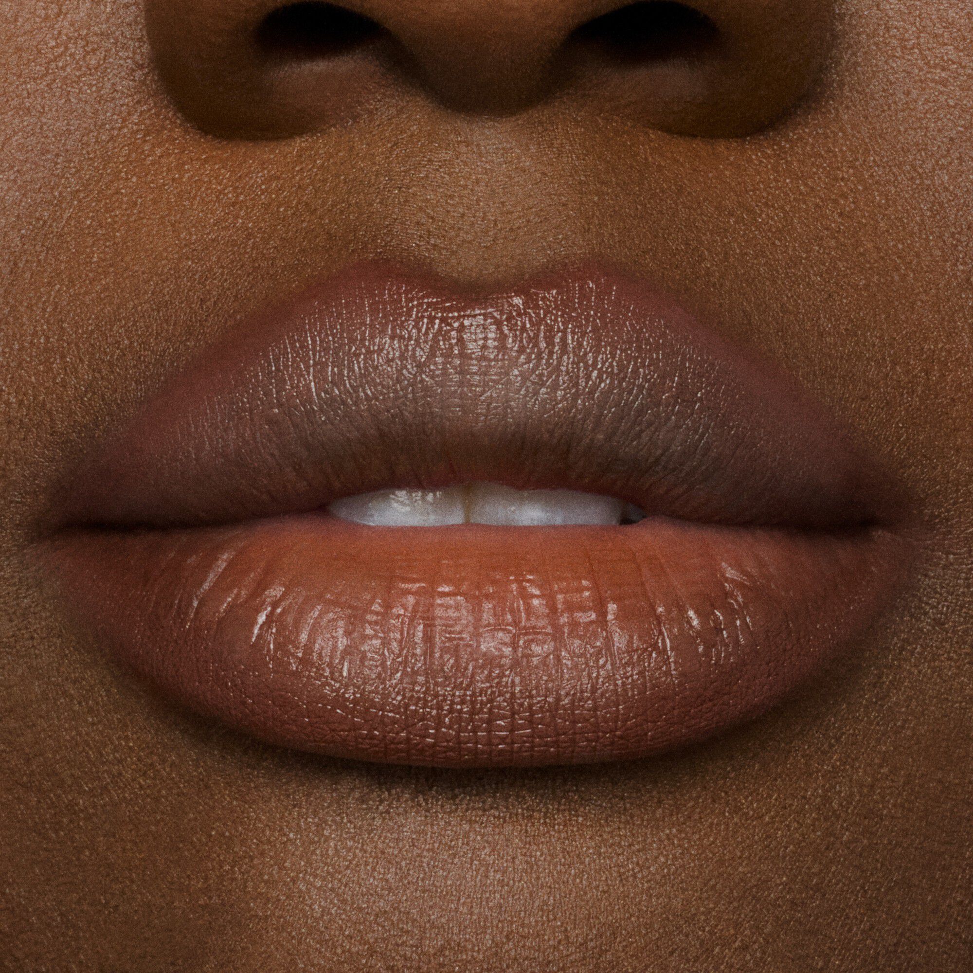 LIPGLAZER GLOSSY LINE-CH. 25GM/0OZ