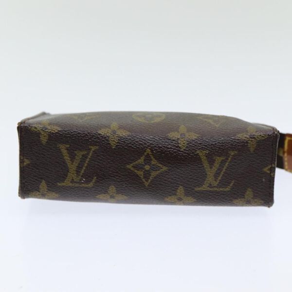 Louis Vuitton Poche Toilette
