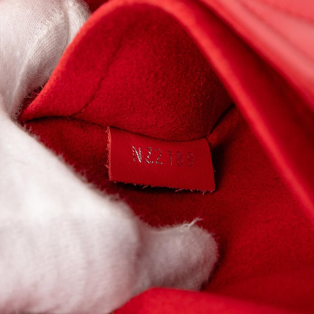 Louis Vuitton New Wave