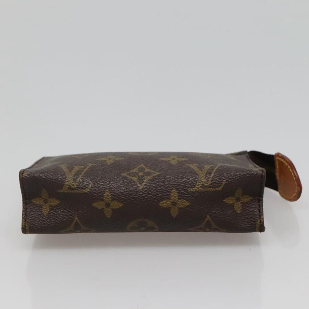 Louis Vuitton Poche Toilette