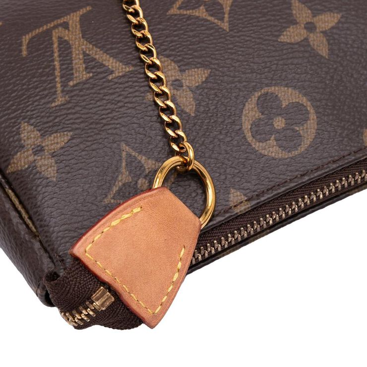 Louis Vuitton Pochette Accessoires