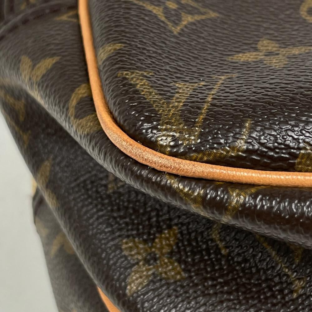 Louis Vuitton Reporter