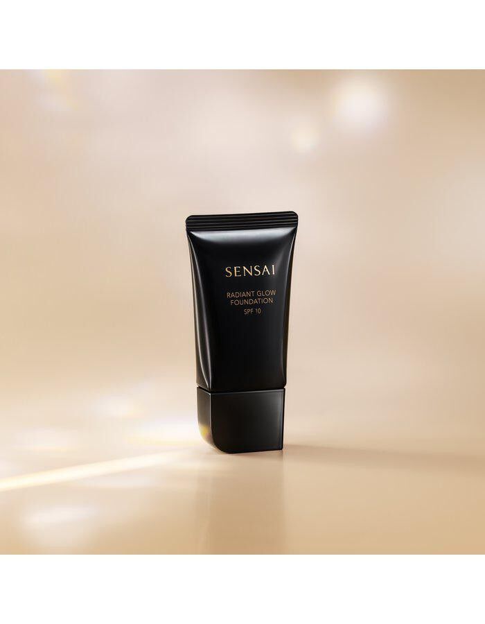 Sensai Radiant Glow Foundation 30 ml