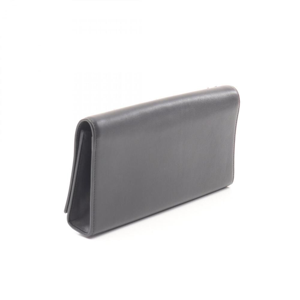 Yves Saint Laurent Clutch