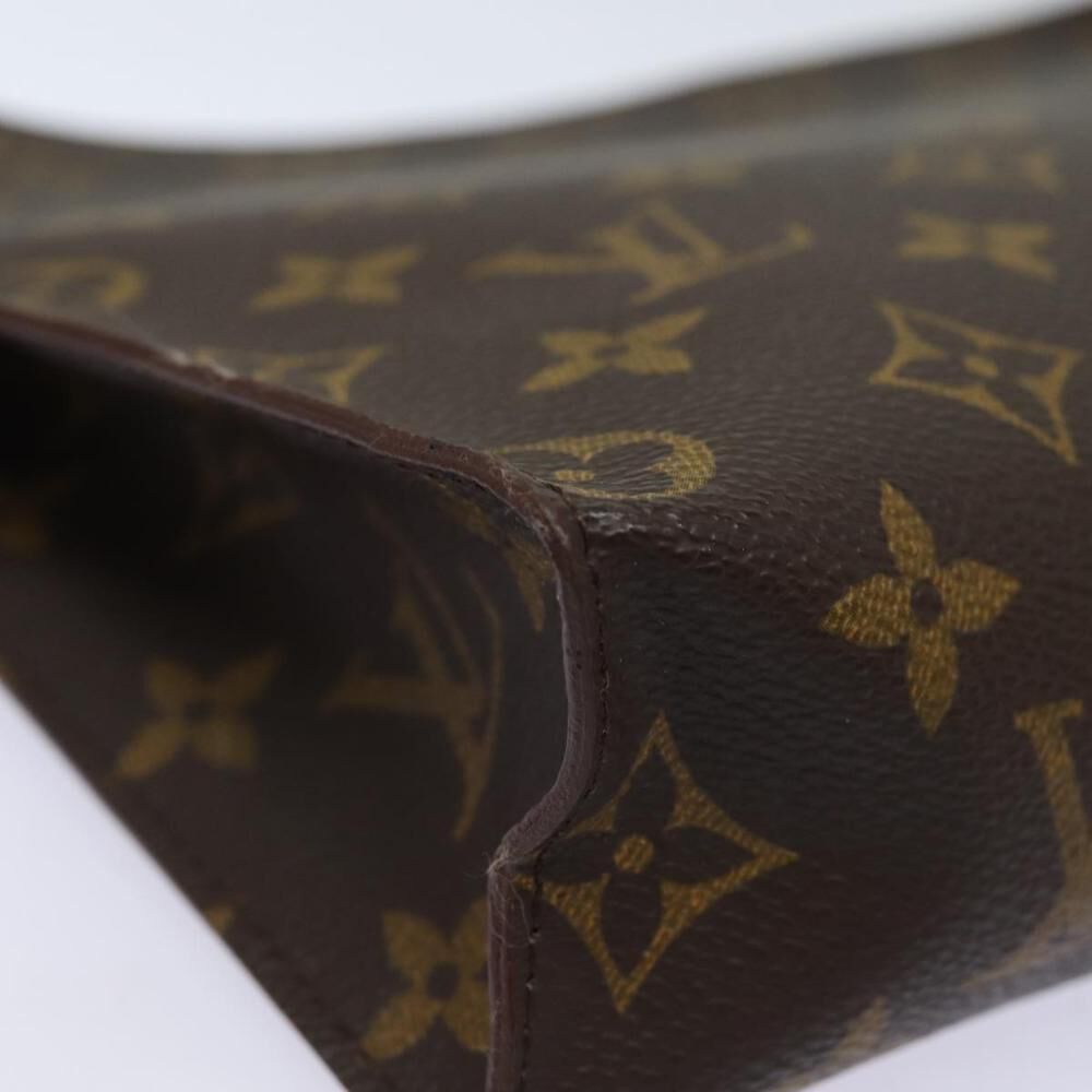 Louis Vuitton Poche Toilette