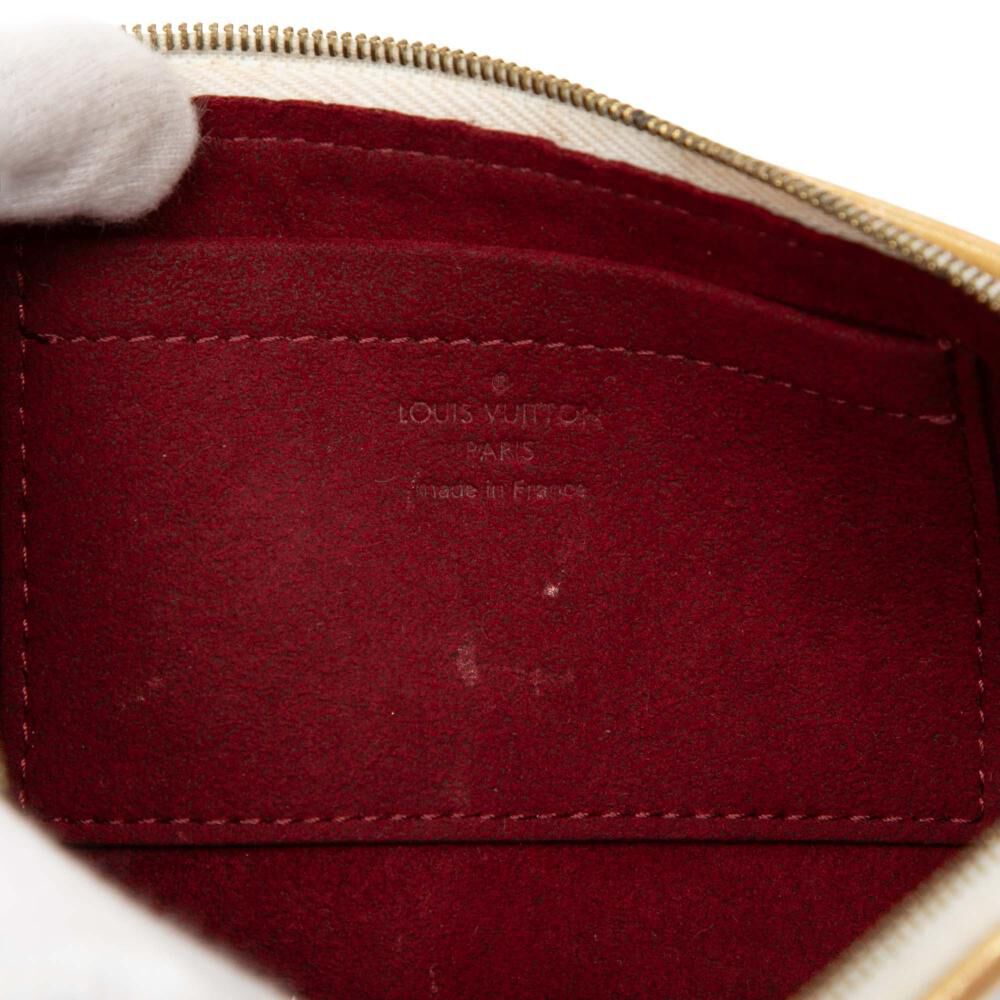 Louis Vuitton Clutch