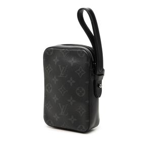 Louis Vuitton Clutch