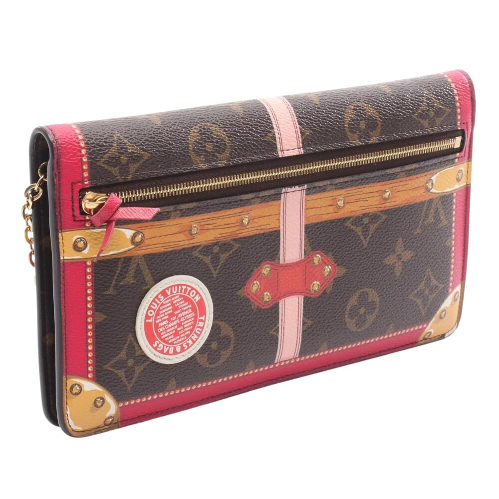 Louis Vuitton Shoulder Bags
