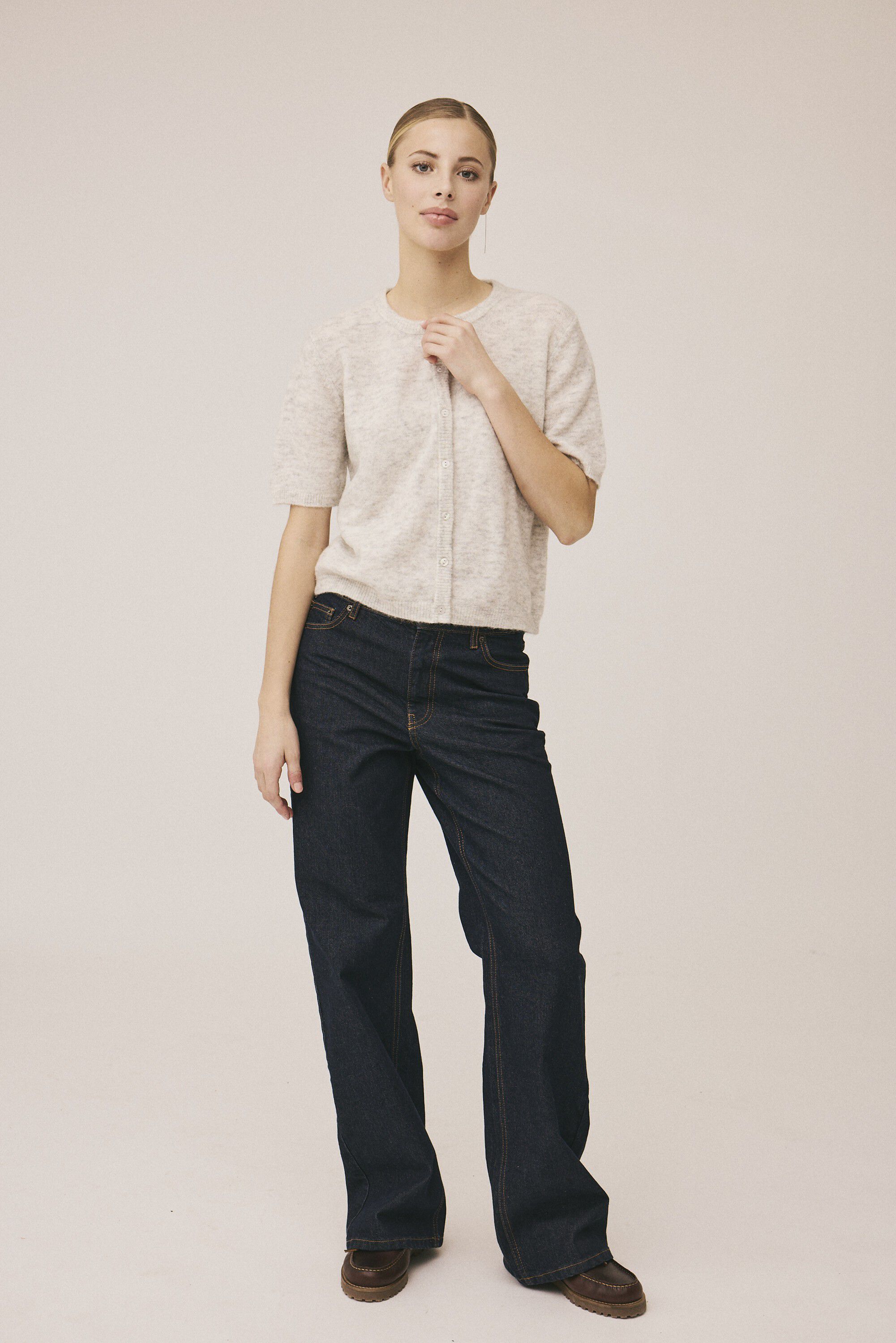 Cindi 12 - Alpakamix RWS