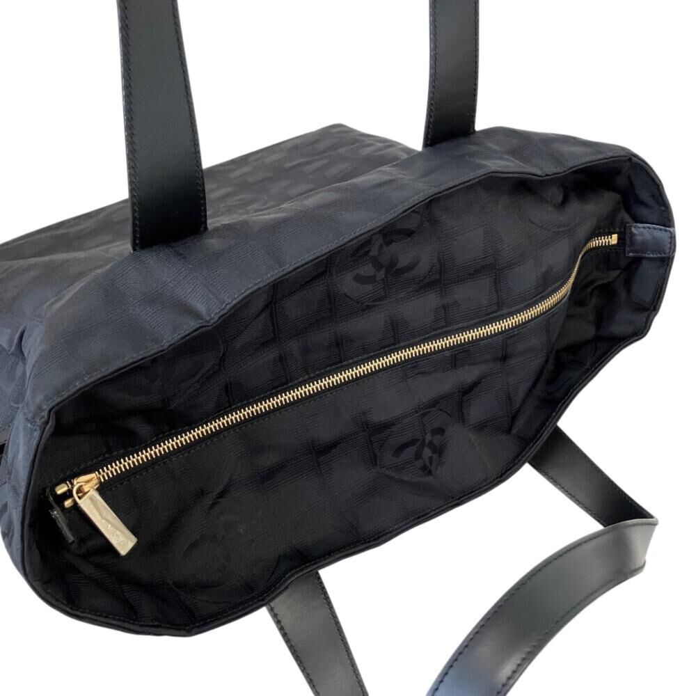 Chanel Travel Line