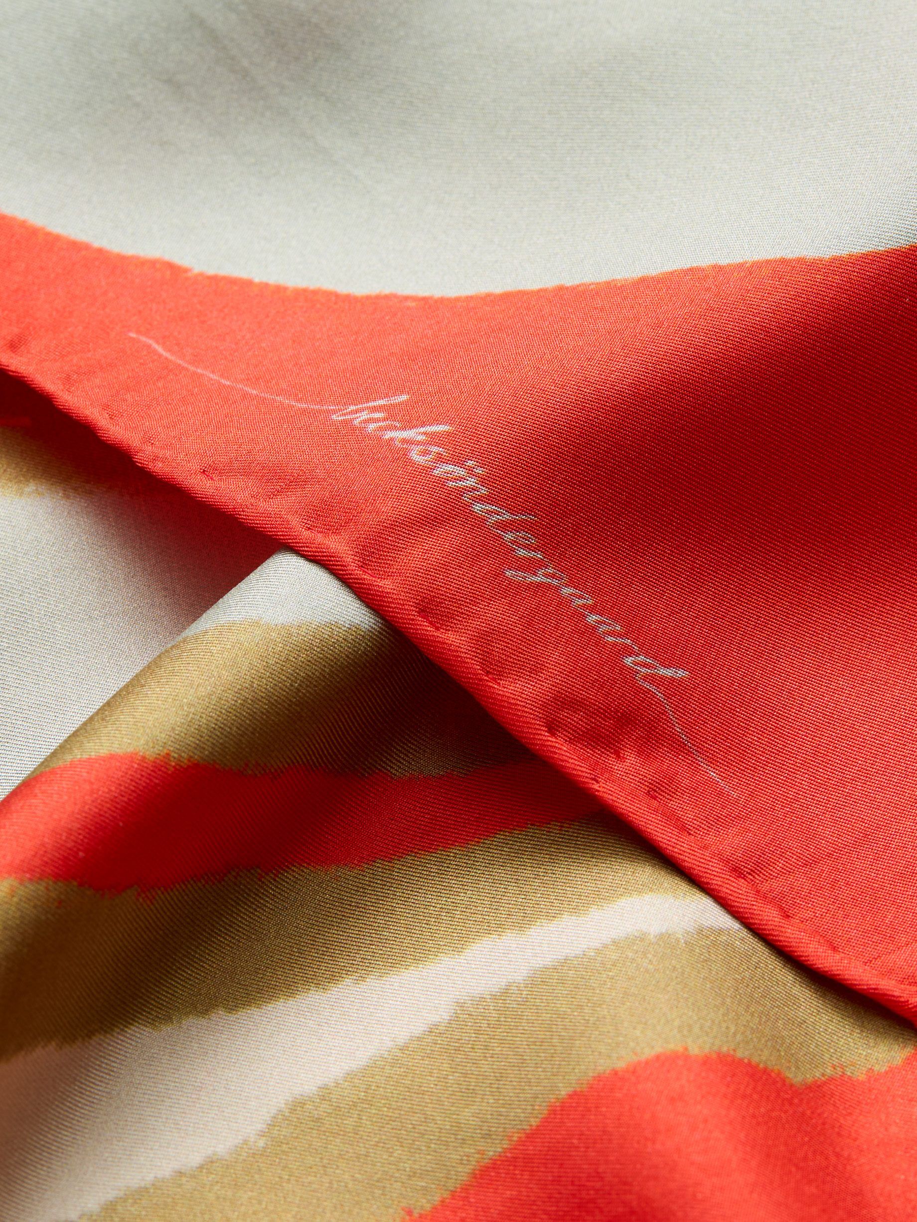 Graphiflora Sia Scarf