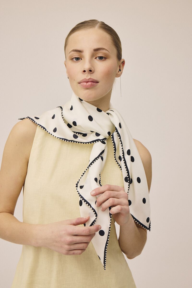 Ira Silk Scarf 83x83 Cm