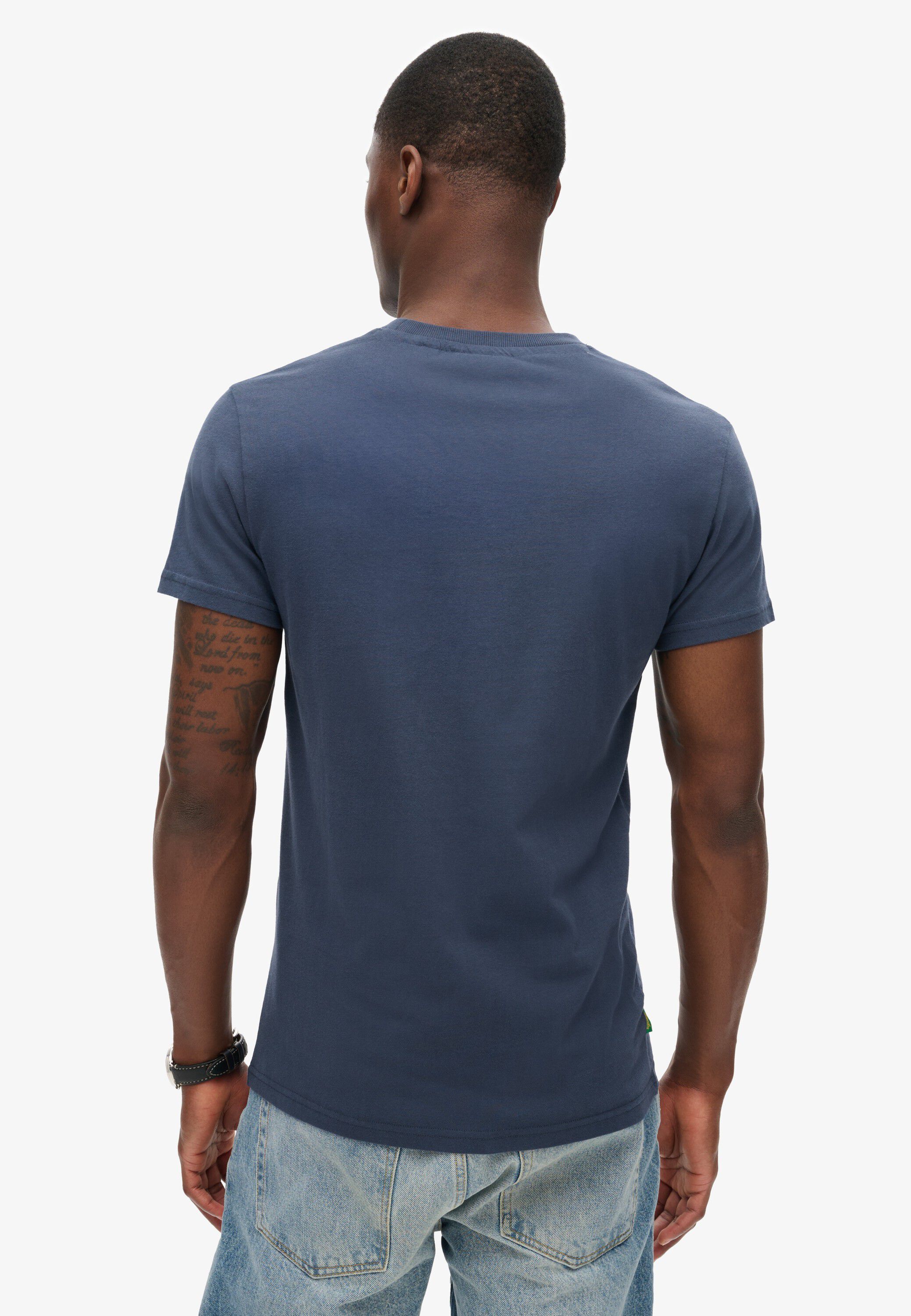 ESSENTIAL LOGO EMB TEE