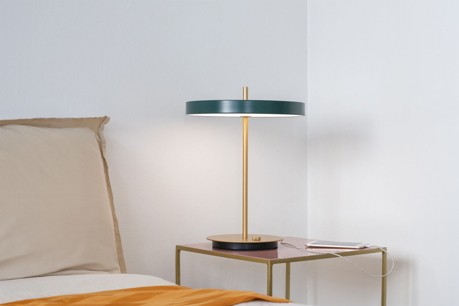Asteria Table Lamp