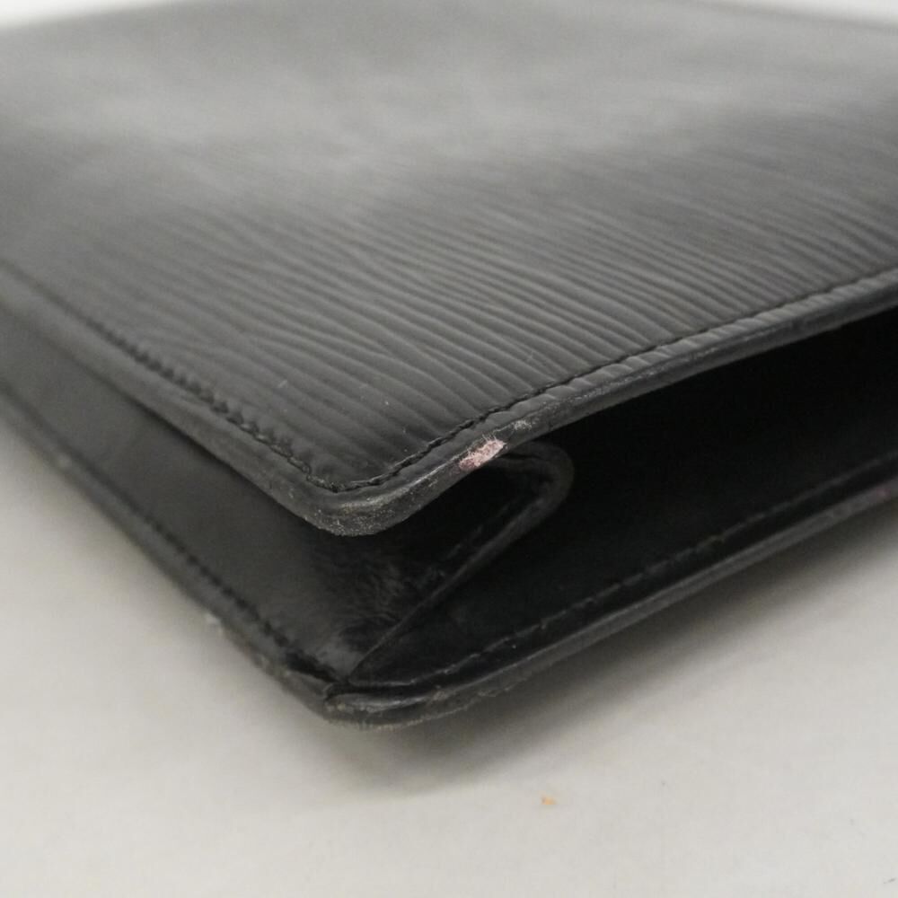 Louis Vuitton Pochette Sellier